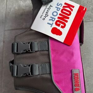 Kong Sport AquaPro Dog Floatation Vest Size XS in Pink/Grey